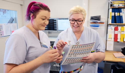 Ann-Sofie Johansson, sjuksköterska med kollega
